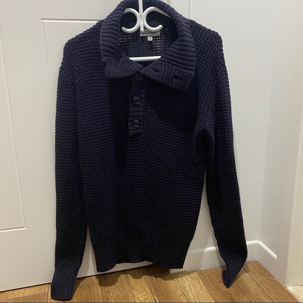 Le chateau, Navy long sleeve sweater.